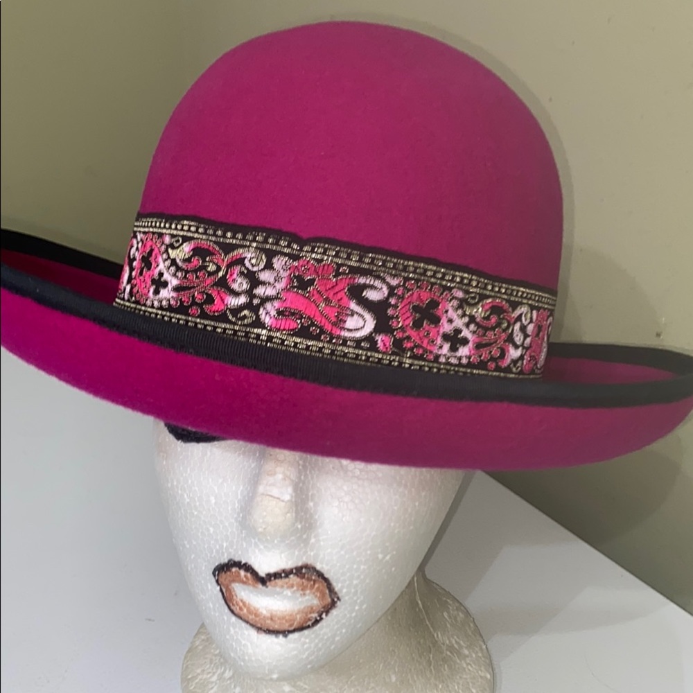 Really Cute Dress / Church Hat by Street Smart